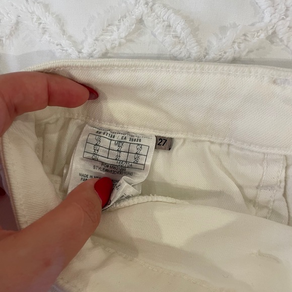 Shorts - Picture 4 of 4